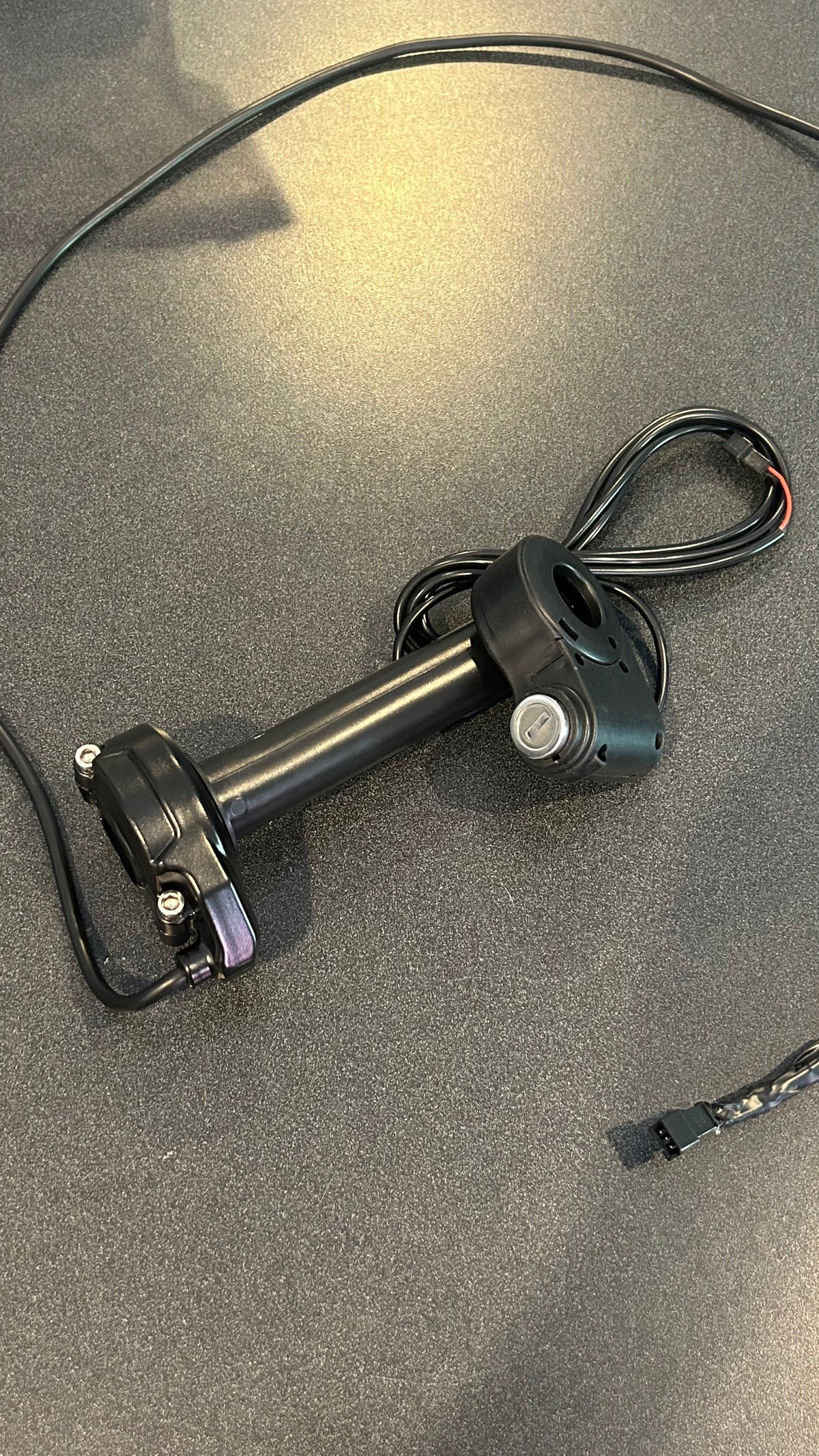 Surron throttles for ridstars