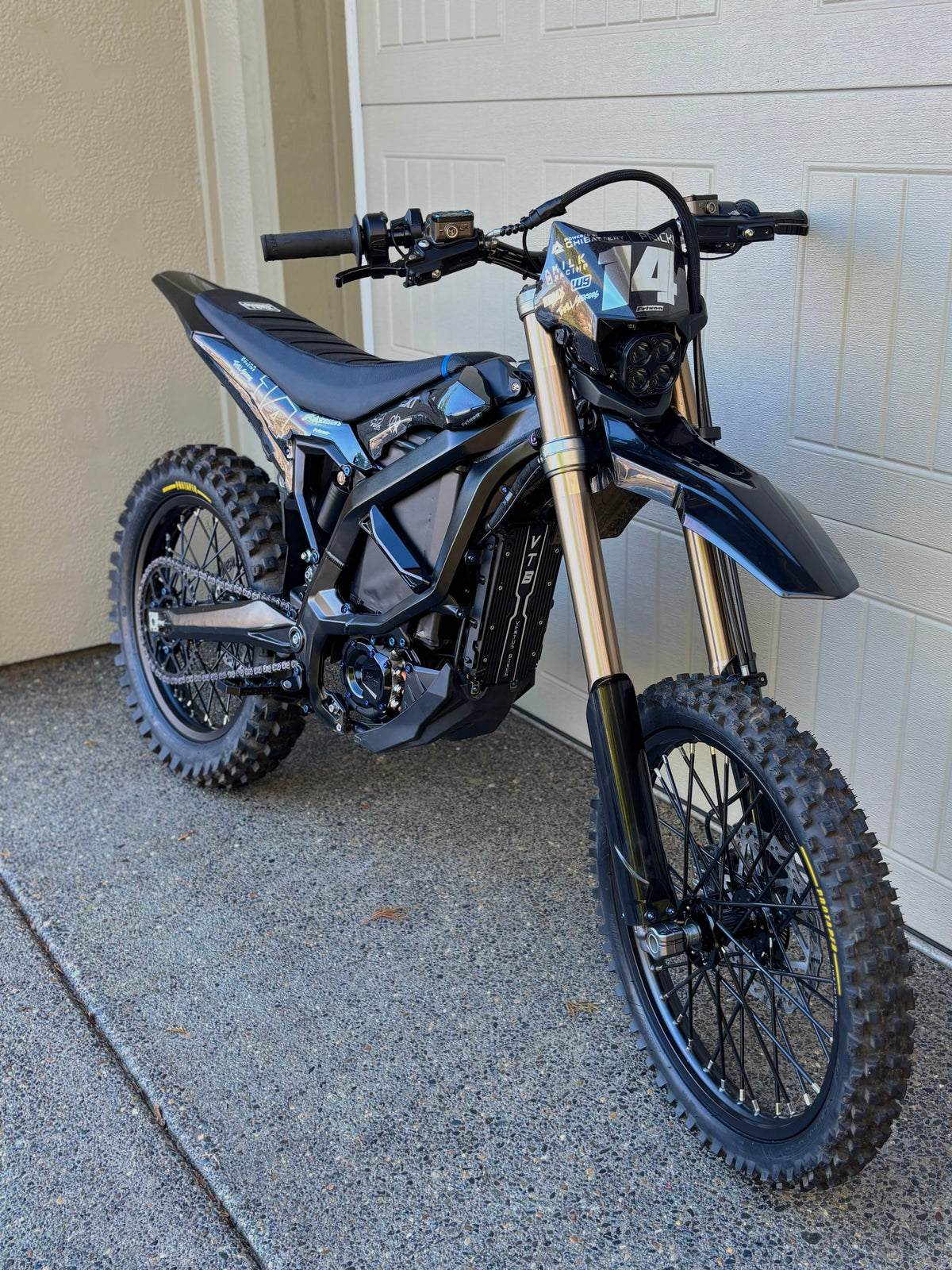 Surron Ultra Bee Premium Full Titanium kit